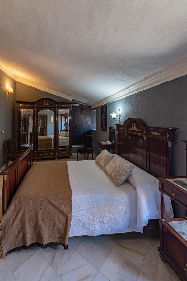 Casa Palacio El Caballero De Malta Убеда Экстерьер фото