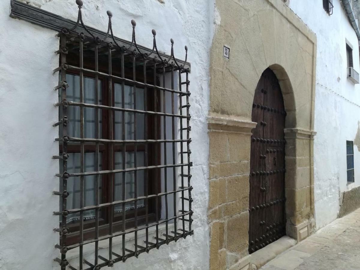 Casa Palacio El Caballero De Malta Убеда Экстерьер фото
